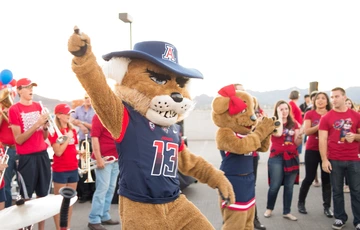 univ of arizona mascots, Wilbur and Wilma